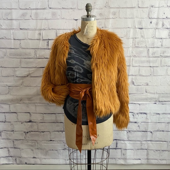 🔥Host Pick🔥 Forever 21- plush camel color jacket - Picture 6 of 12